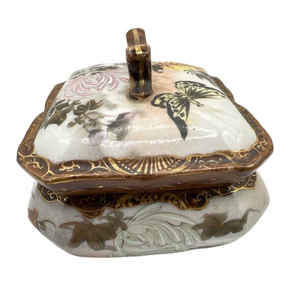 Vintage 40s Asian Art Porcelain Trinket Box Lidded Handle Floral Butterfly - Picture 7 of 13